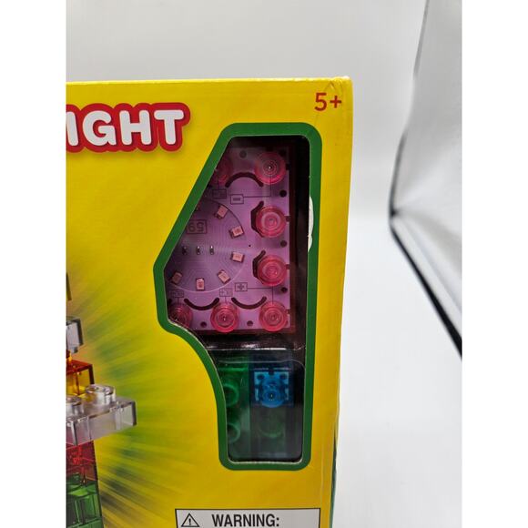 Crayola 32 Pieces 3D Dancing Light Sculptures Building Blocks Age 5+ New - Picture 4 of 7